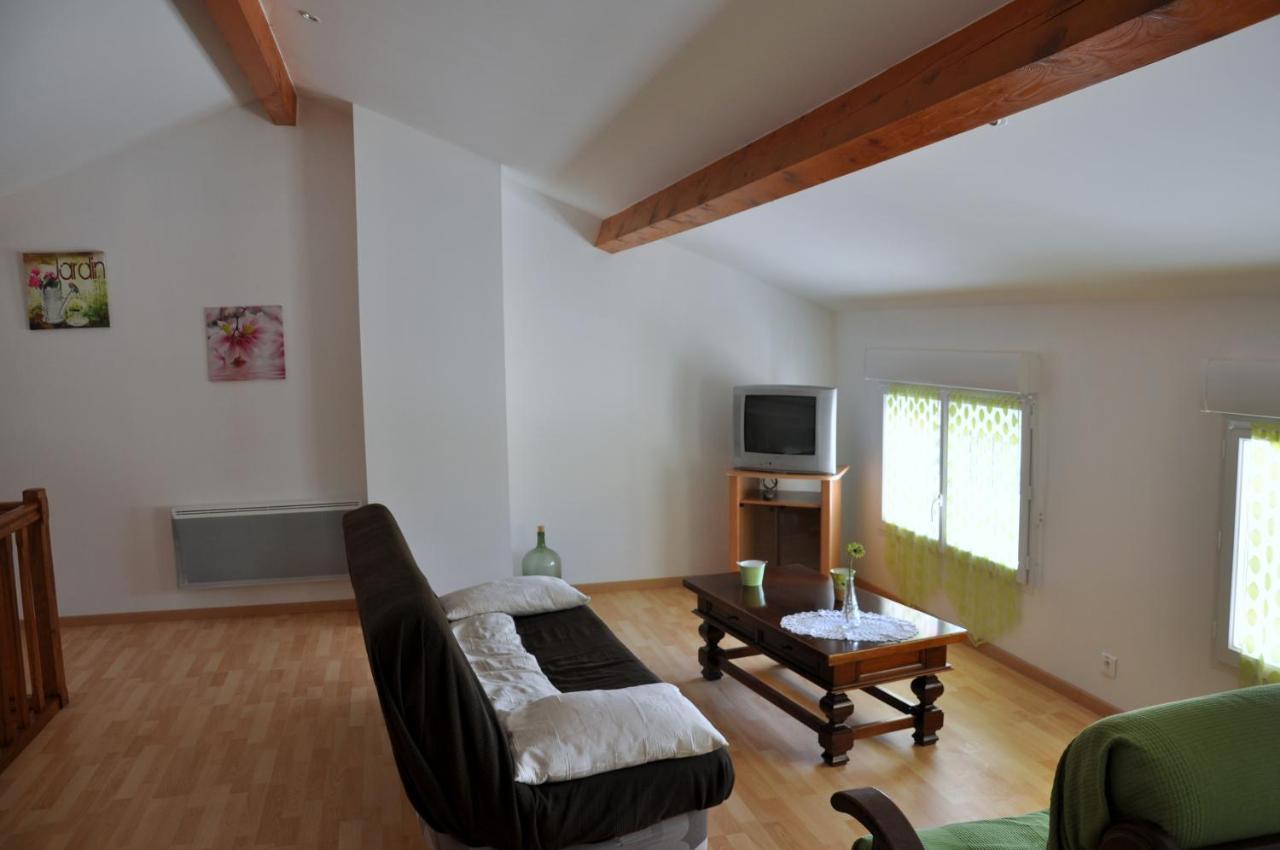 Gite Chez Antonin Villeneuve-Lecussan Exteriör bild